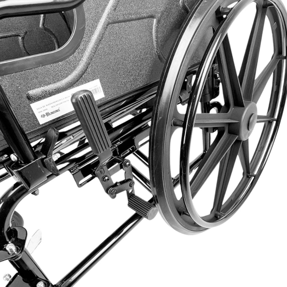 Silla de Ruedas Premium 2.2 (Con pisadera desmontable) - Blunding